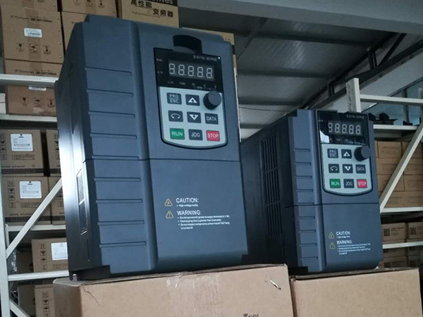 起重機電氣變頻器